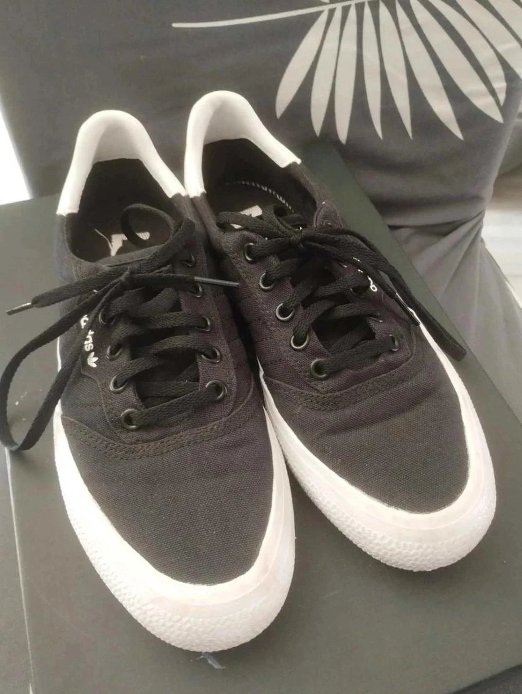 Tênis feminino em lona preta, Adidas P39 1/3 – photo 2